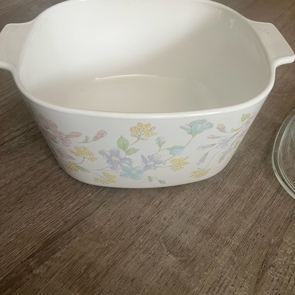 Vintage Corningware Pastel Boquet White Floral Casserole Dish Lid A-3-B 3 Liter - Picture 2 of 7
